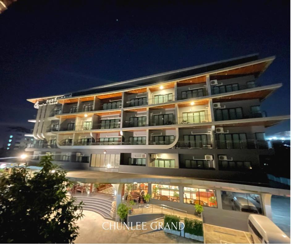 Chunlee Grand Korat Hotell Nakhonratchasima Exteriör bild