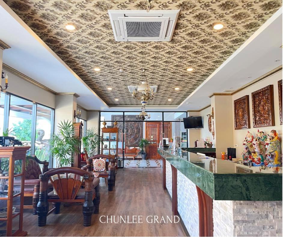 Chunlee Grand Korat Hotell Nakhonratchasima Exteriör bild