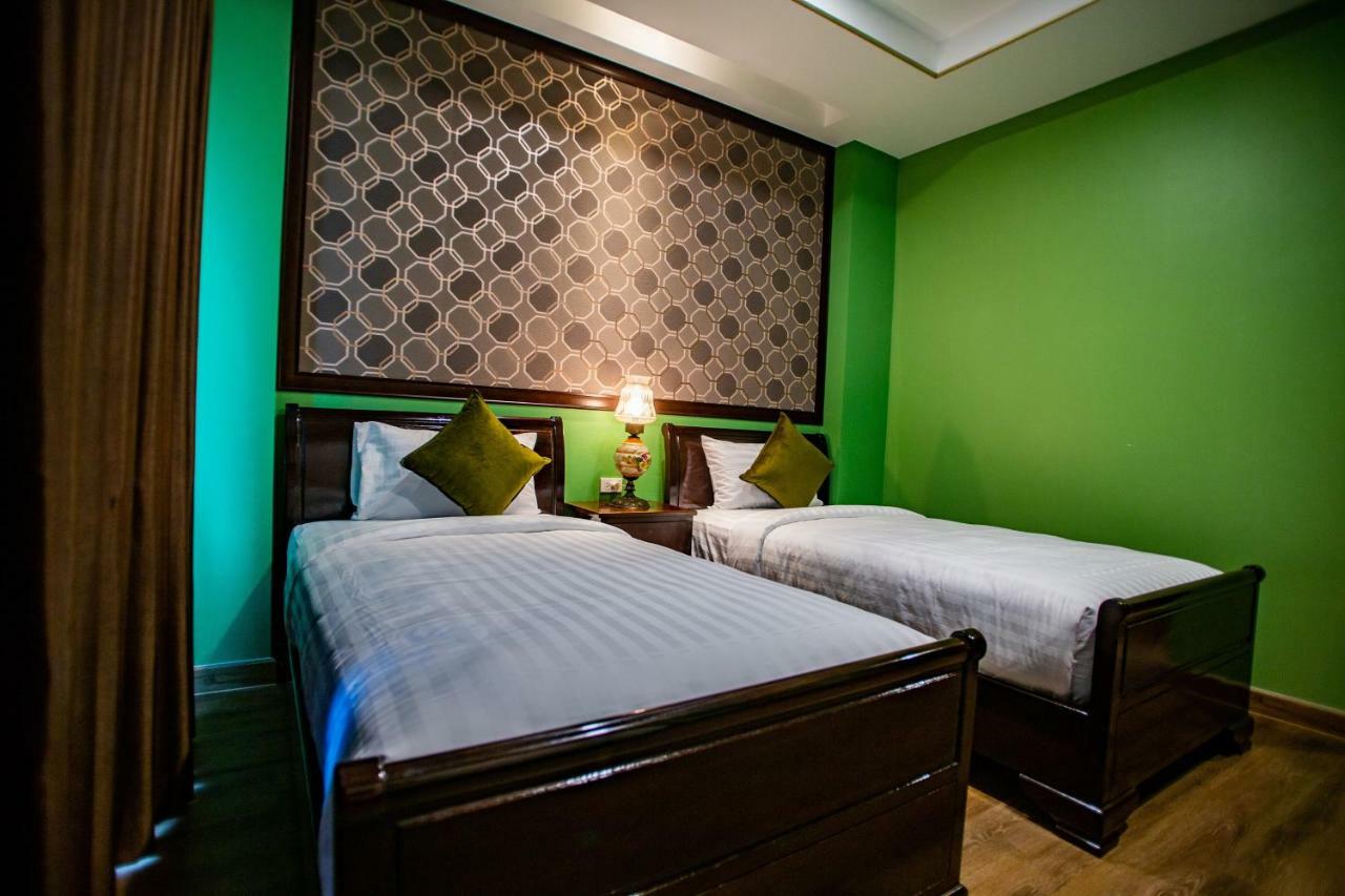 Chunlee Grand Korat Hotell Nakhonratchasima Exteriör bild