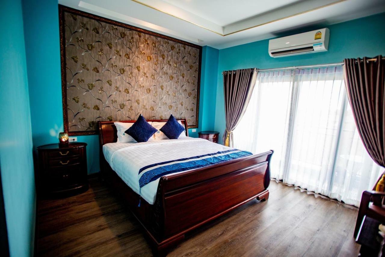 Chunlee Grand Korat Hotell Nakhonratchasima Exteriör bild
