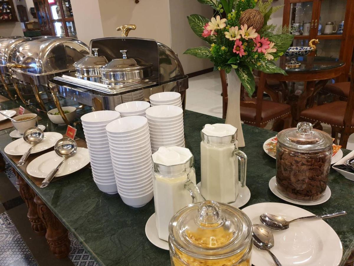 Chunlee Grand Korat Hotell Nakhonratchasima Exteriör bild