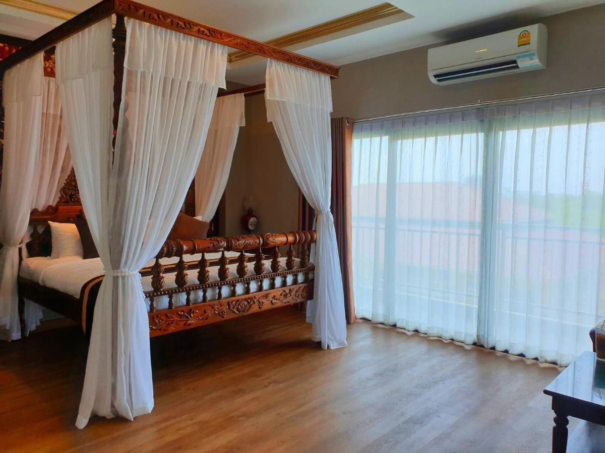 Chunlee Grand Korat Hotell Nakhonratchasima Exteriör bild